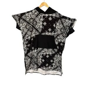 Decathlon Print Bandana Hooded Poncho Cover Up Black White Surfing Poncho SZ L‎